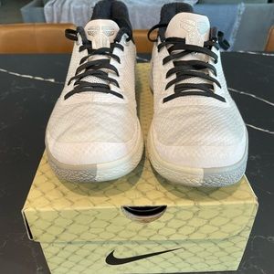 Nike Kobe Mamba Focus